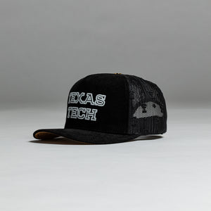 Cappello ufficiale Texas Tech™ x Dvniel Luu Wordmark (Nero/Bianco)